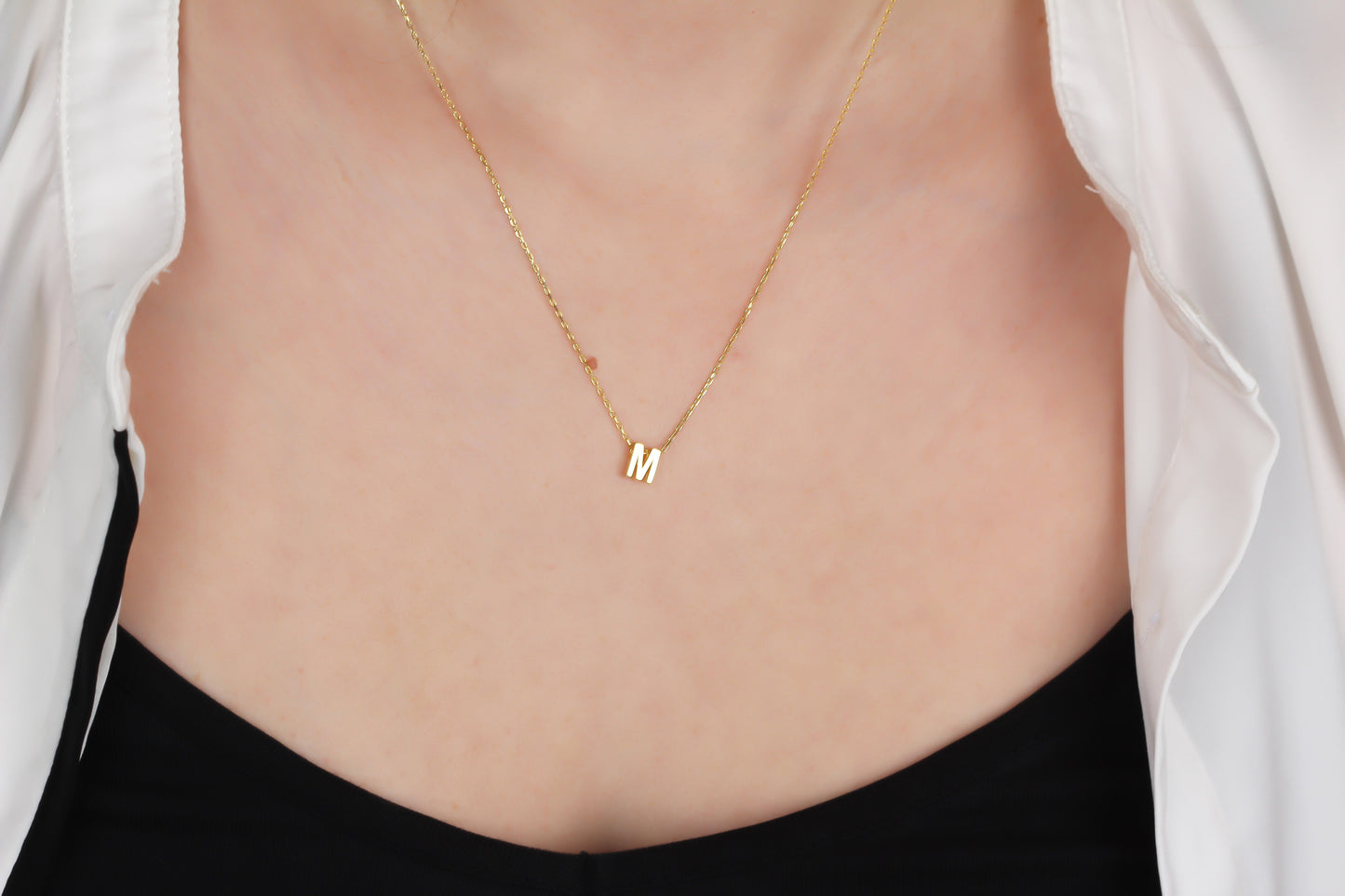 3D MINIMALIST LETTER M NECKLACE