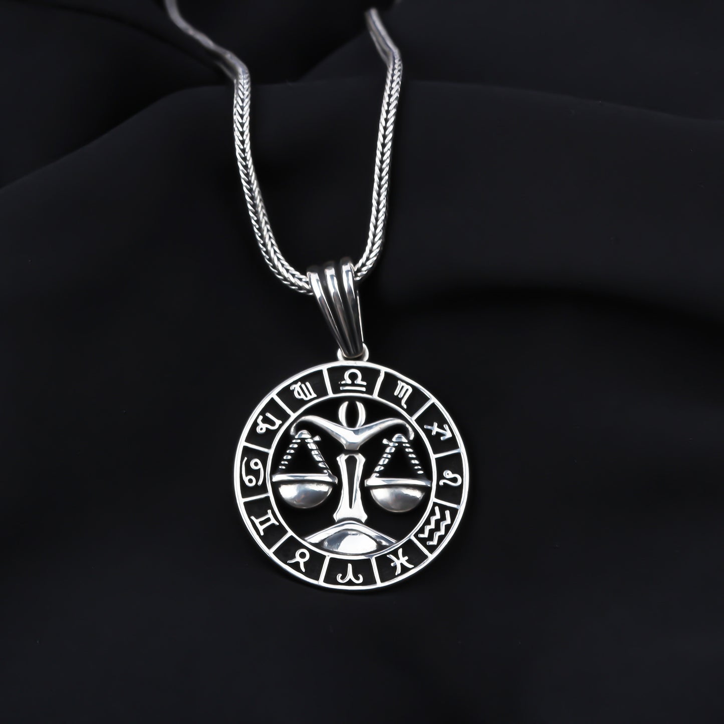 MEN LIBRA SIGN PENDANT NECKLACE