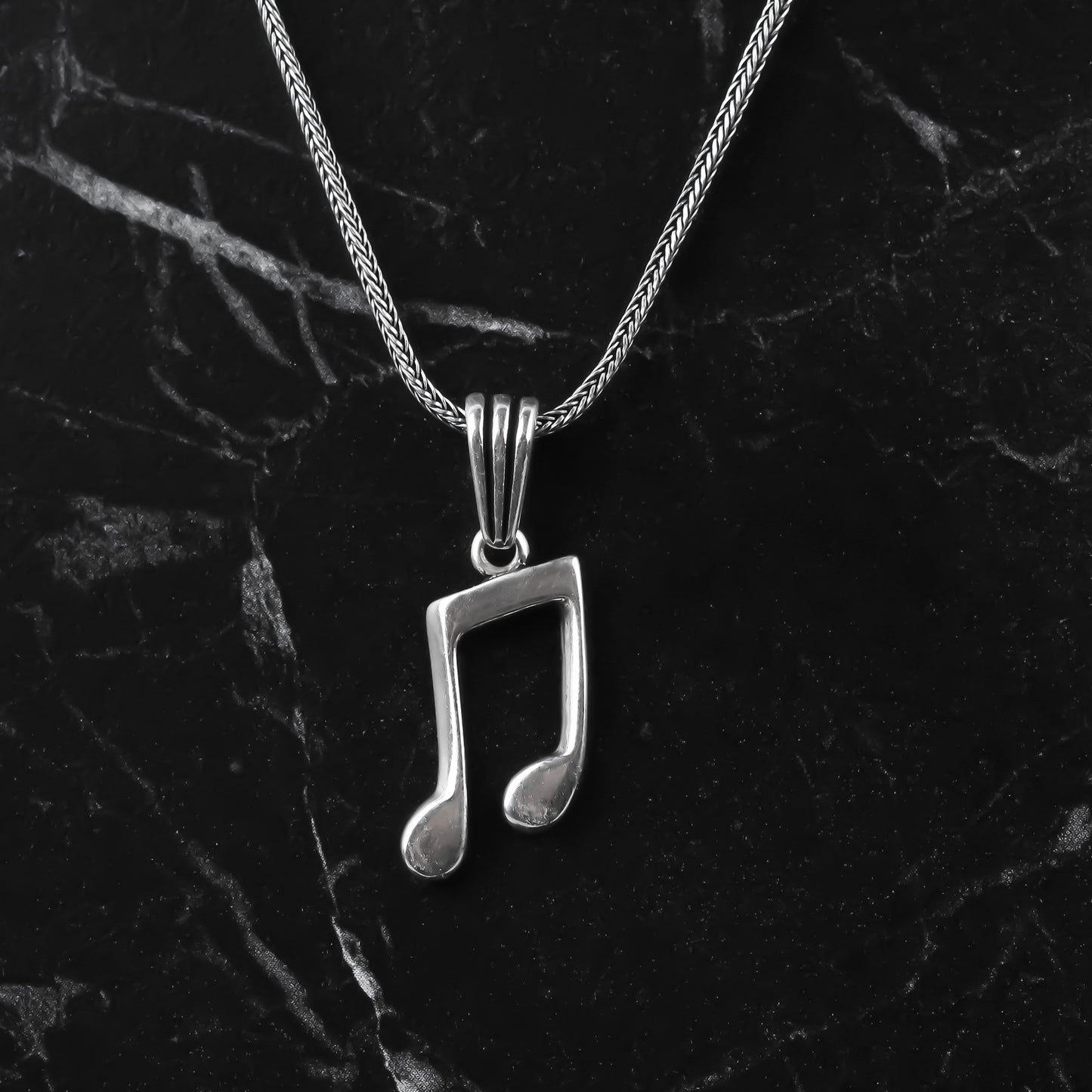 MEN NOTE PENDANT NECKLACE