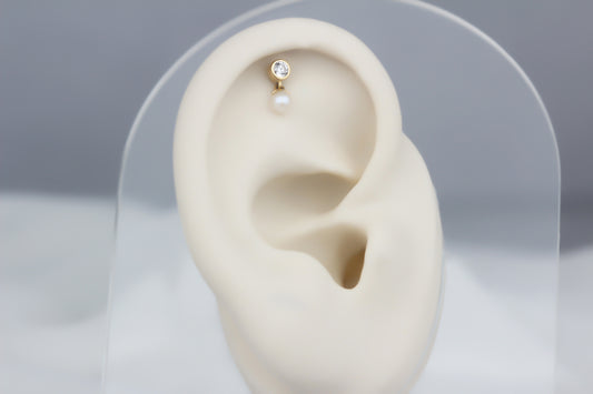 14k Solid Gold Pearl Solitaire Helix Piercing - alternate view 2