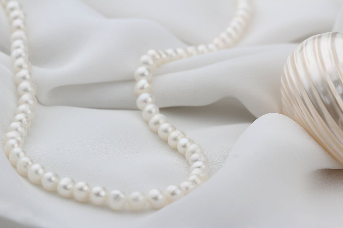 925k Sterling Silver Pearl Necklace - alternate view 2