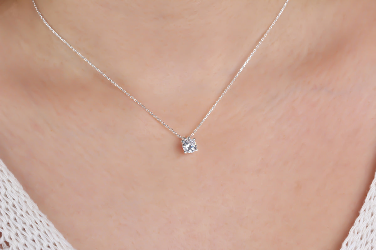 925k Sterling Silver Solitaire Necklace - alternate view 4