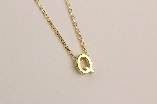 925k Sterling Silver 3D Minimalist Letter Q Necklace - alternate view 2