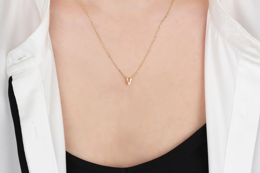 925k Sterling Silver 3D Minimalist Letter V Necklace