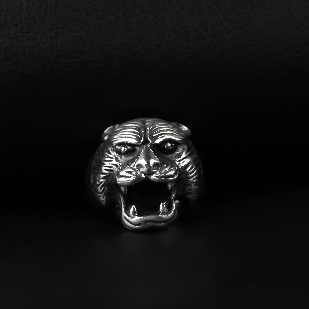 925k Sterling Silver Men Puma Ring - alternate view 4