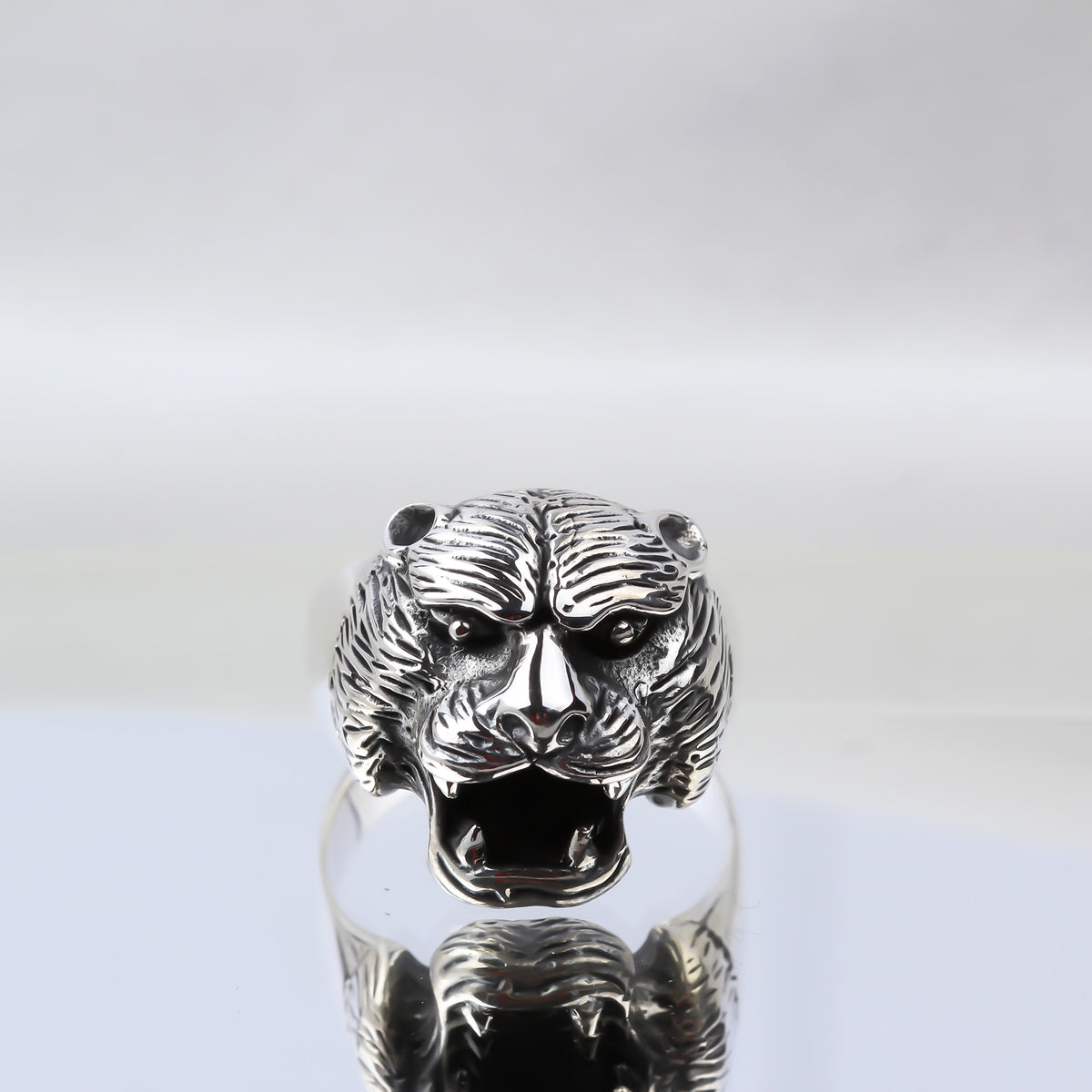 925k Sterling Silver Men Puma Ring