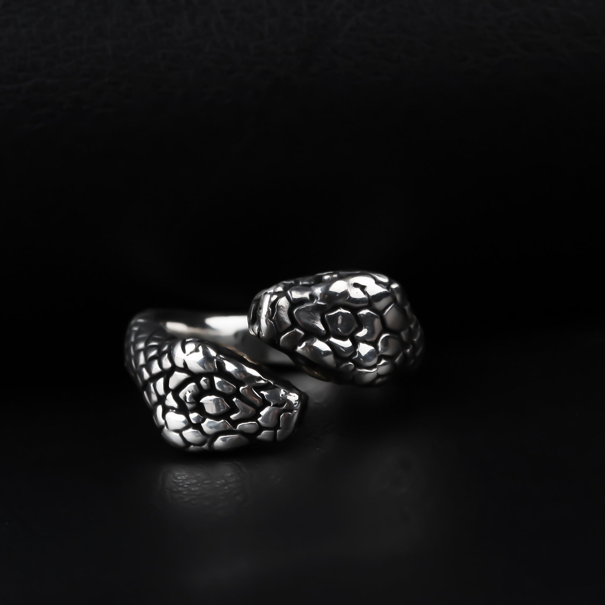925k Sterling Silver Men Snake Ring - alternate view 3