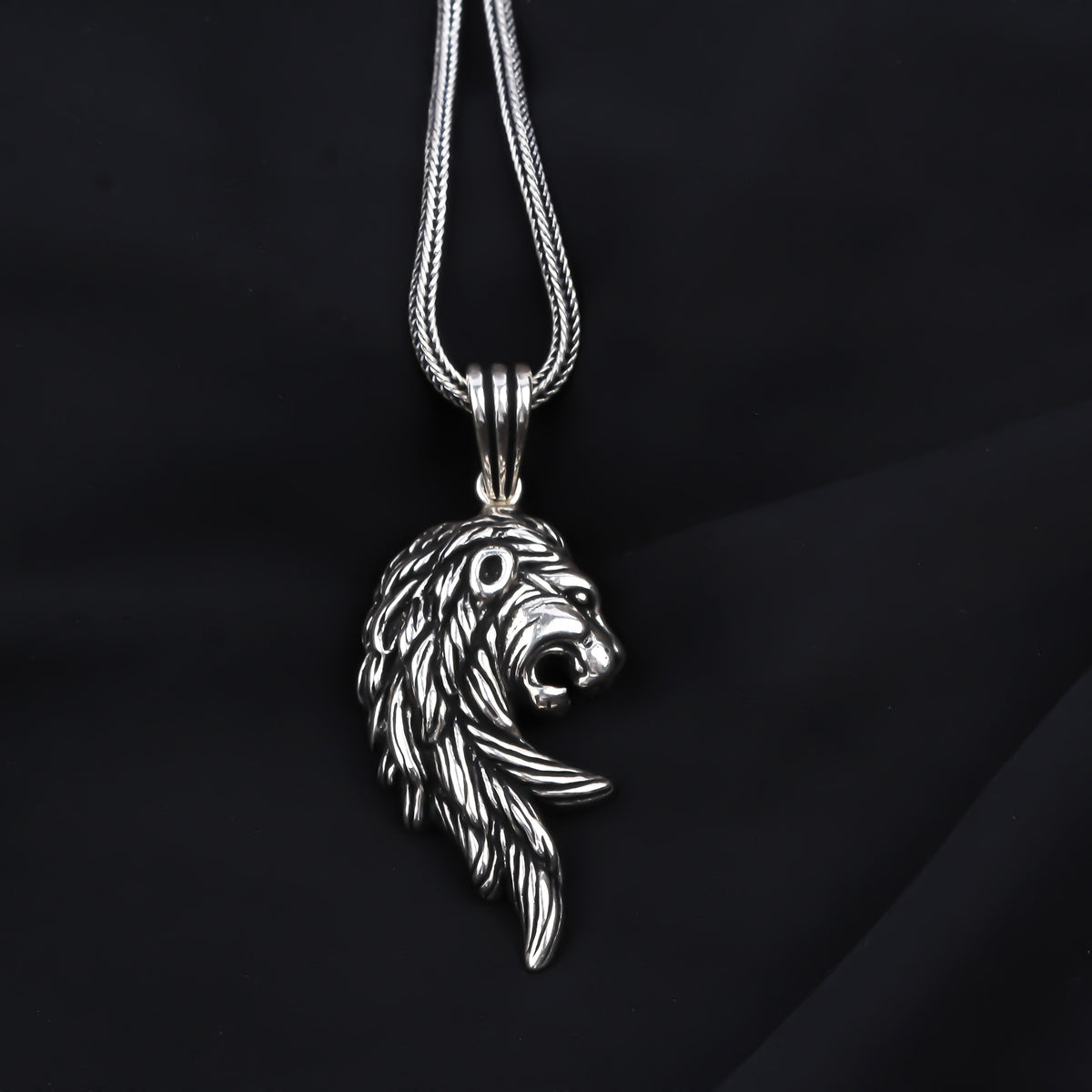 925k Sterling Silver Men Lion Necklace - alternate view 4