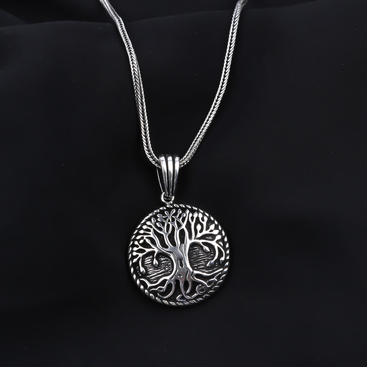 925k Sterling Silver Men Rooted Tree of Life Necklace