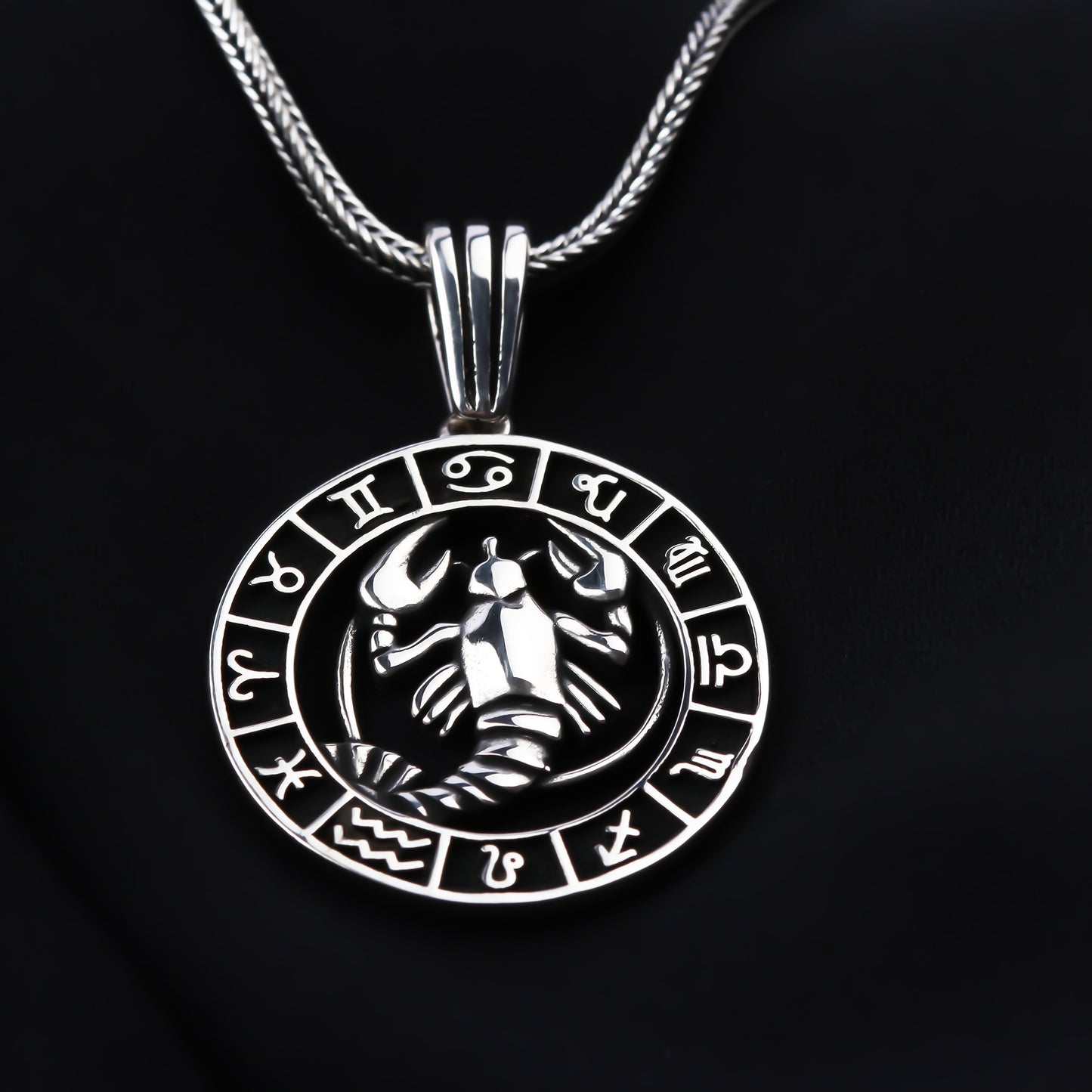 MEN CANCER SIGN PENDANT NECKLACE