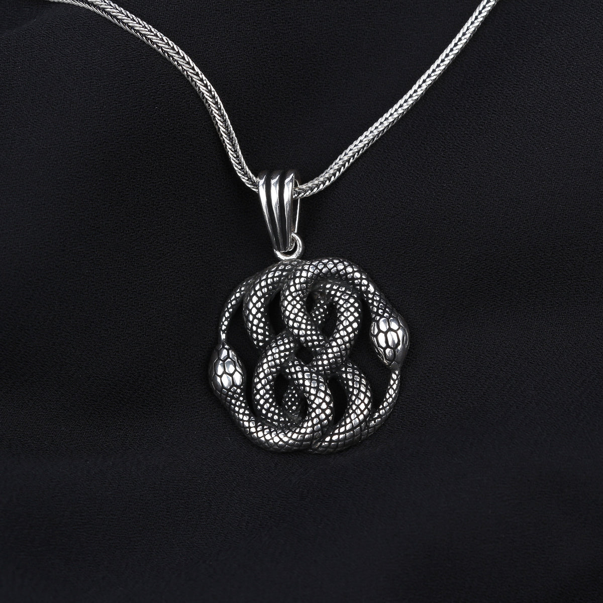 925k Sterling Silver Men Snake Necklace - alternate view 3