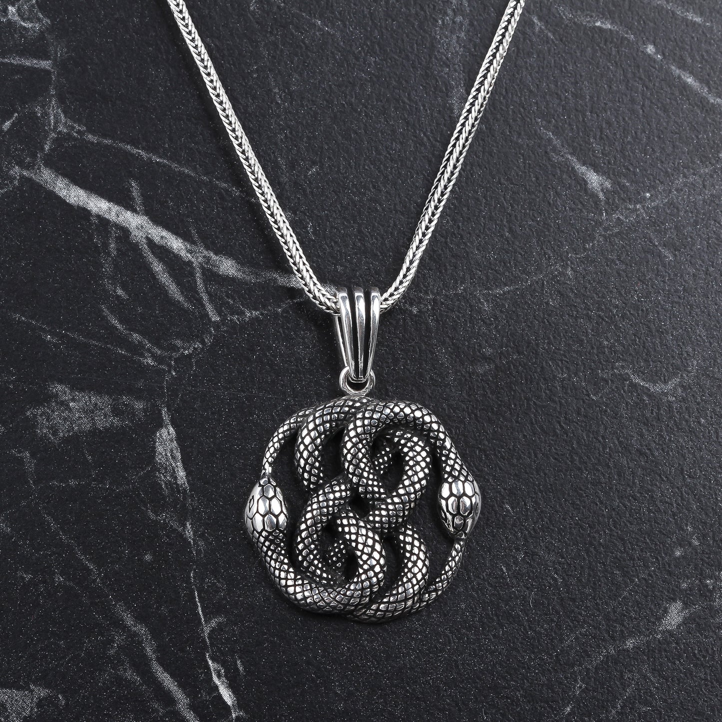 MEN SNAKE PENDANT NECKLACE