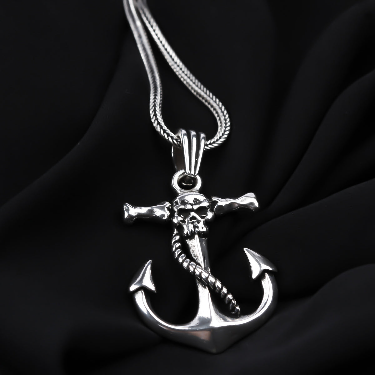 925k Sterling Silver Men Skull Anchor Necklace - alternate view 4