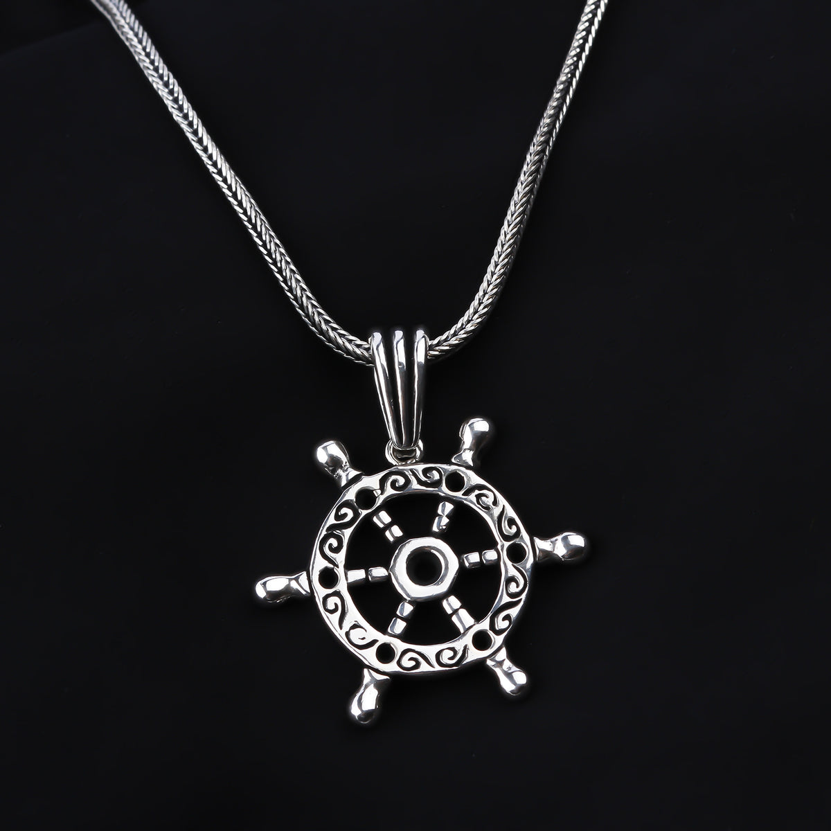 925k Sterling Silver Men Helm Necklace - alternate view 4