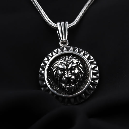 925k Sterling Silver Men Lion Head Necklace - alternate view 2