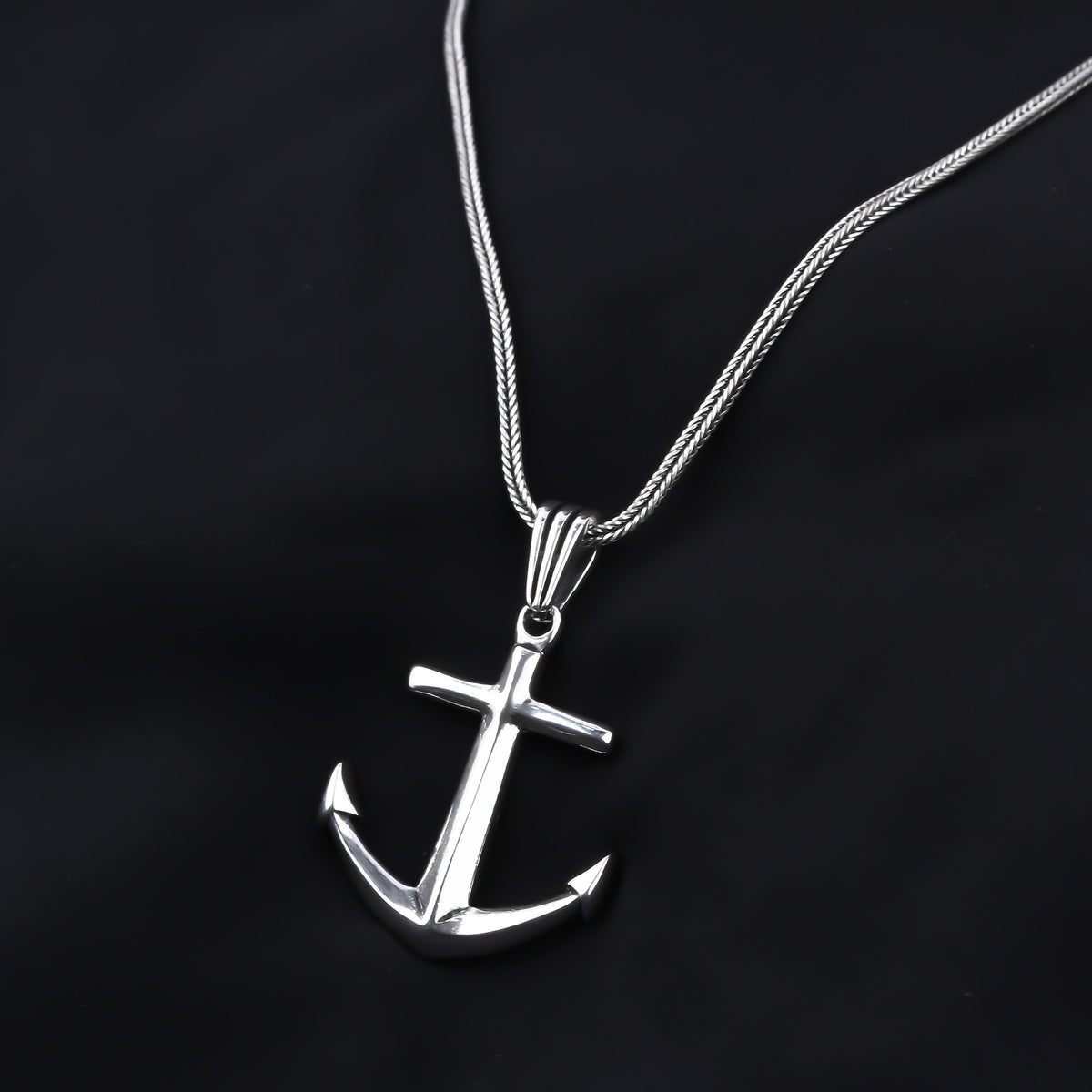 925k Sterling Silver Men Anchor Necklace - alternate view 3