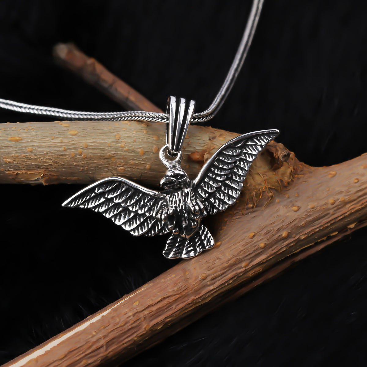 925k Sterling Silver Men Hawk Necklace - alternate view 3