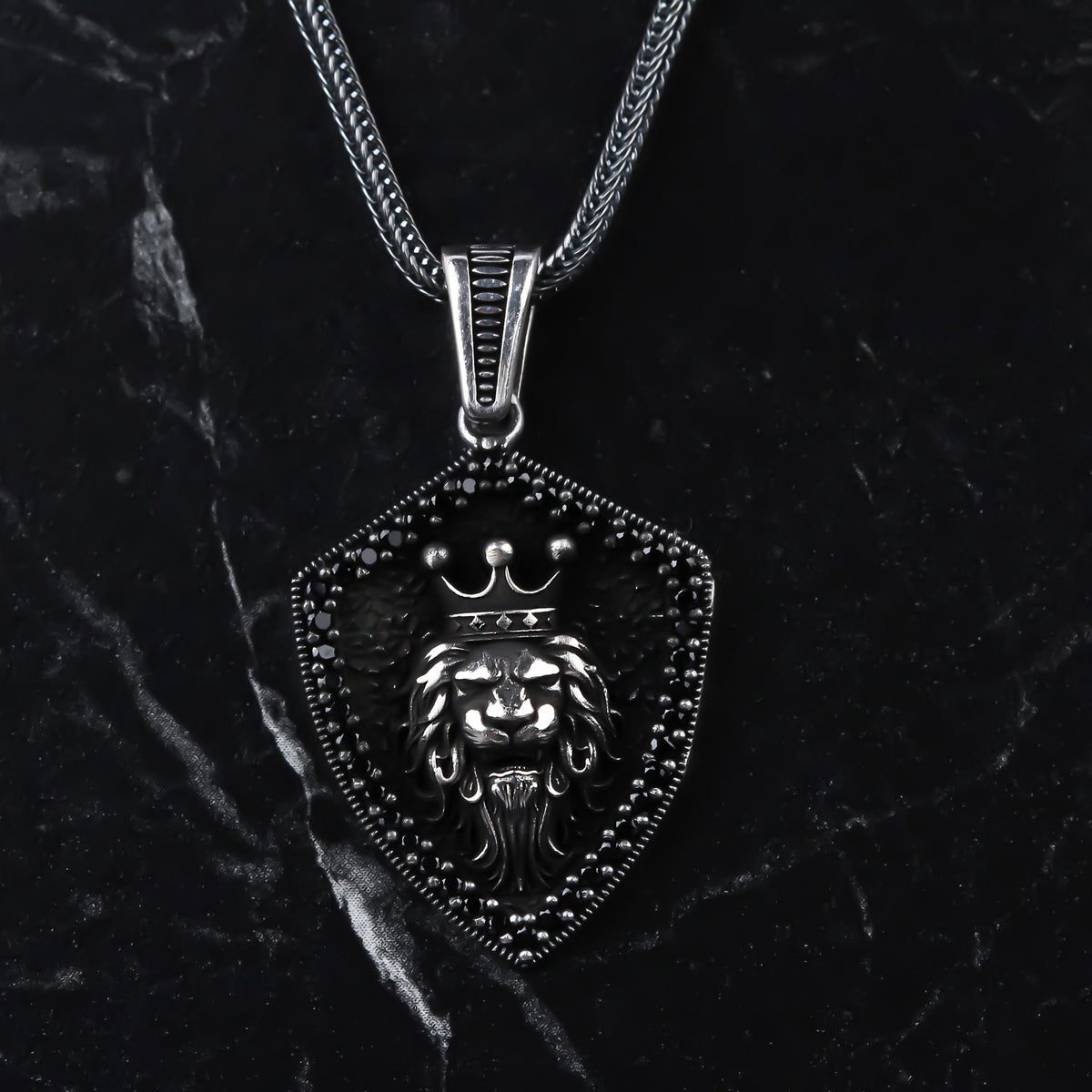 925k Sterling Silver Men Lion King Necklace