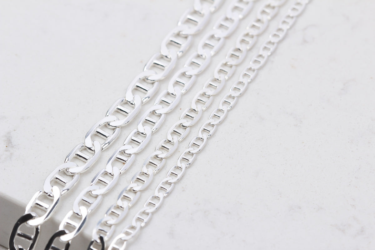925k Sterling Silver 4mm Mariner Chain Necklace - alternate view 4