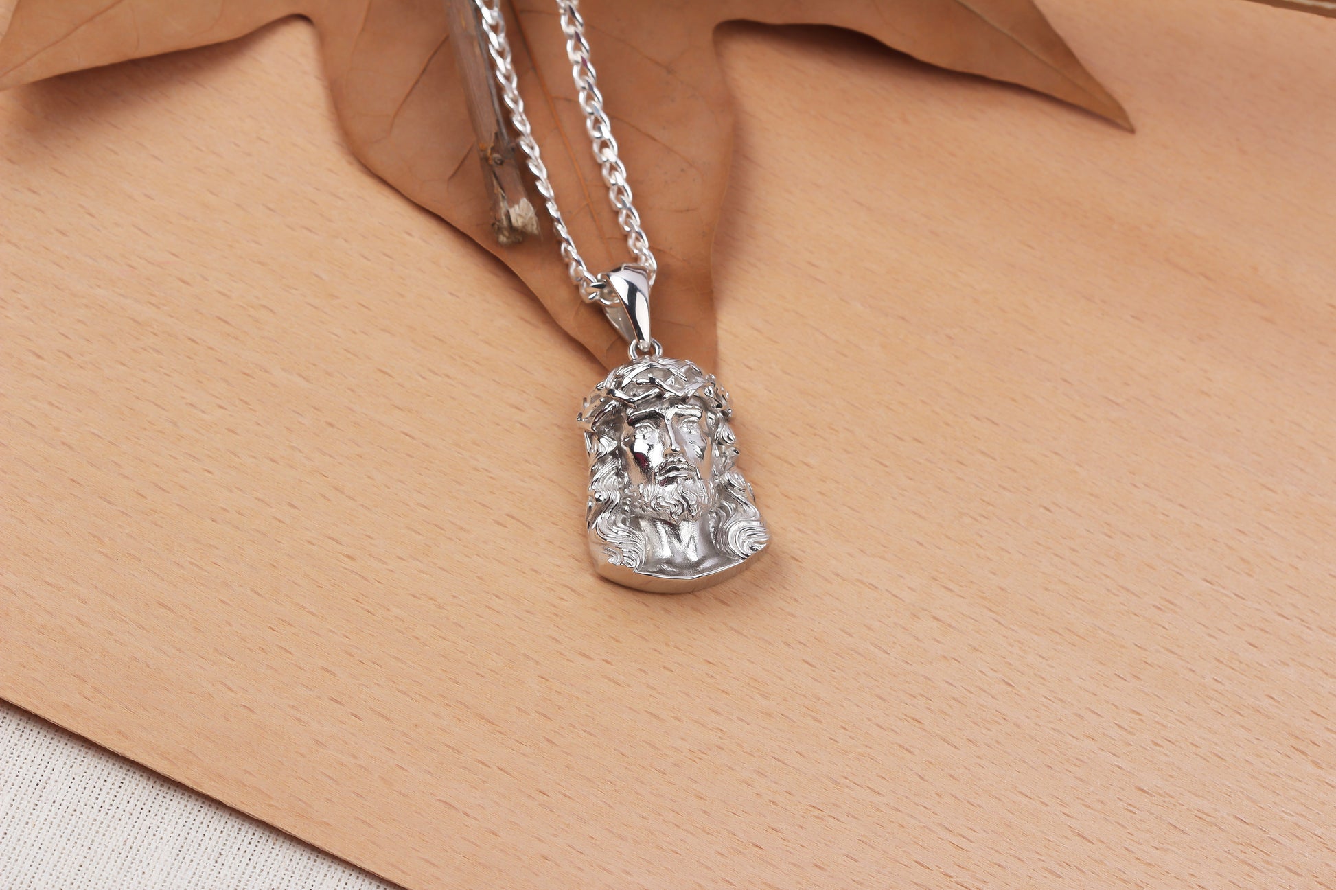 925k Sterling Silver Gourmet Chain Jesus Christ Necklace - alternate view 3