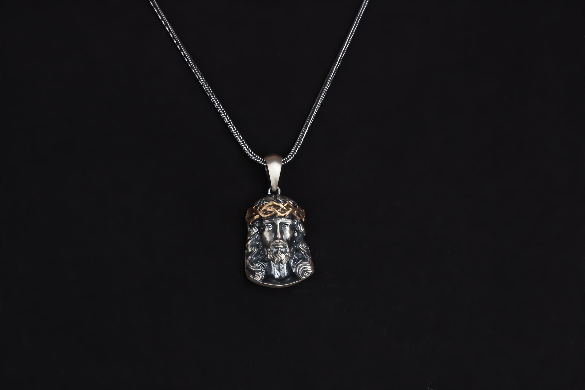 925k Sterling Silver Gourmet Chain Jesus Christ Necklace - alternate view 2