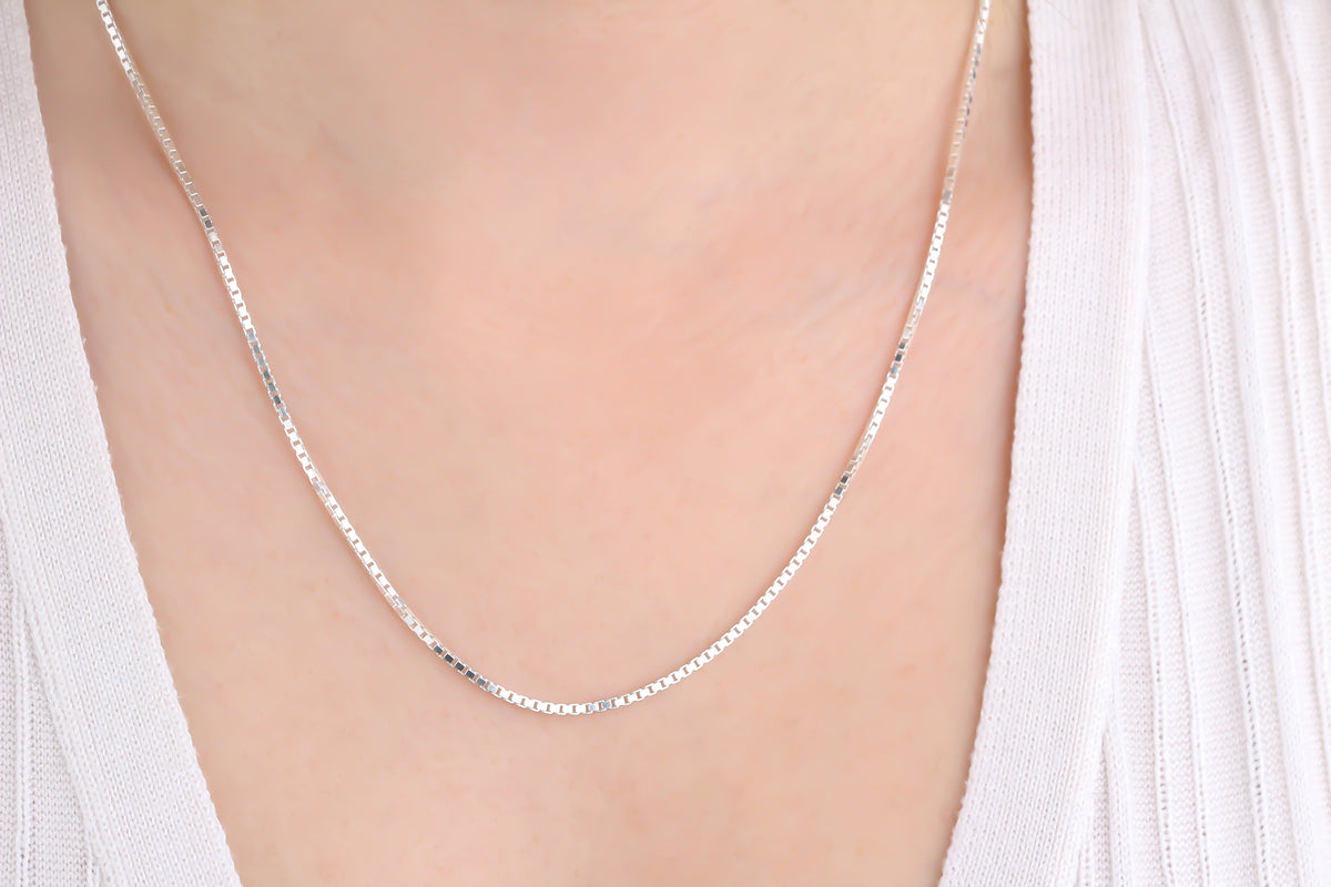 925k Sterling Silver Cube Chain Necklace - alternate view 3
