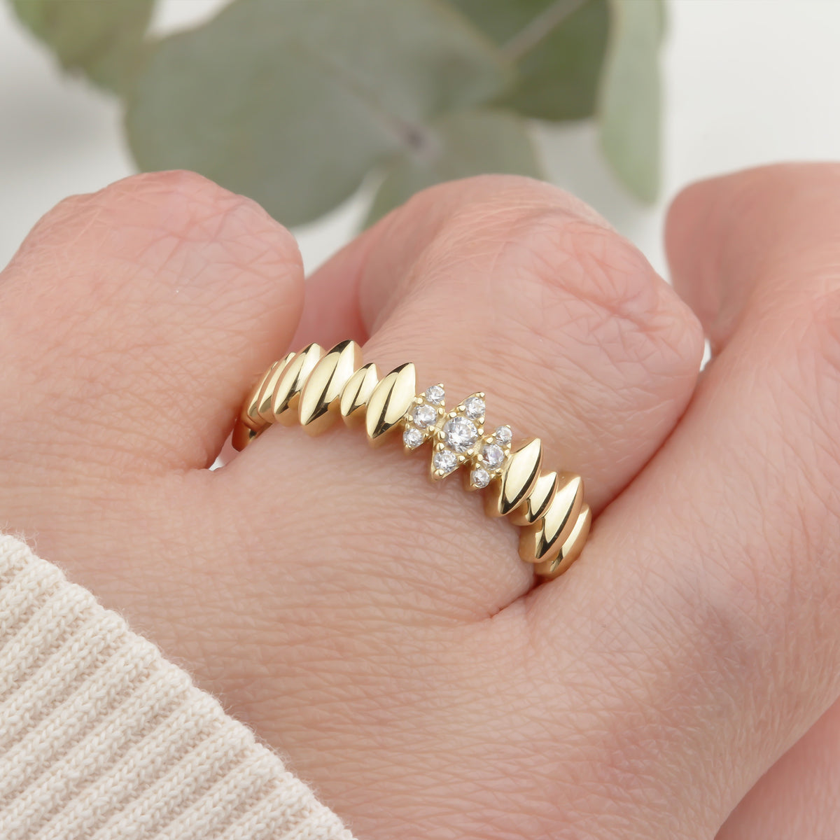 14k Solid Gold Stone-Set Marquise Ring - alternate view 2