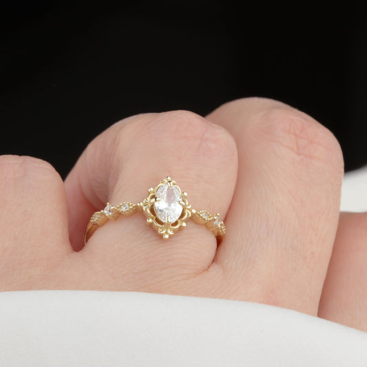 14k Solid Gold Stone-Set Retro Ring - alternate view 2