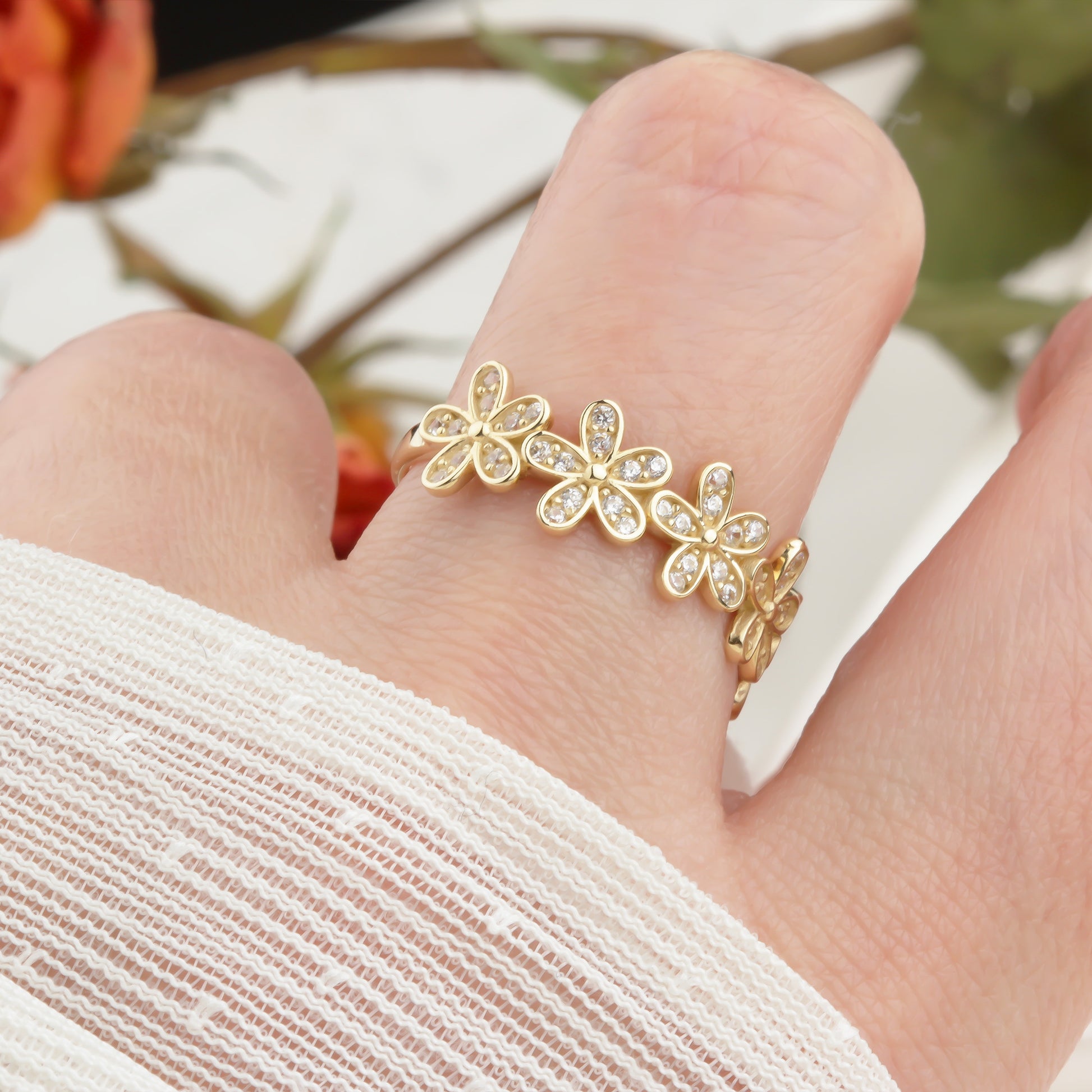 14k Solid Gold Stone-Set Flower Ring