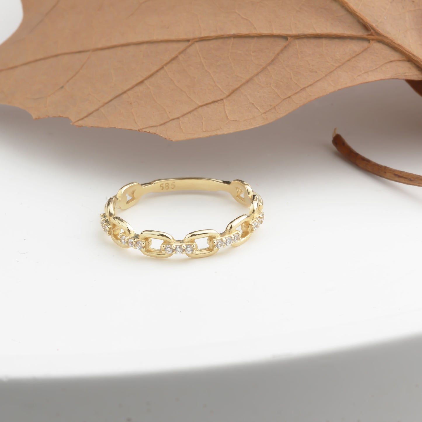 14k Solid Gold Stone-Set Chain Ring