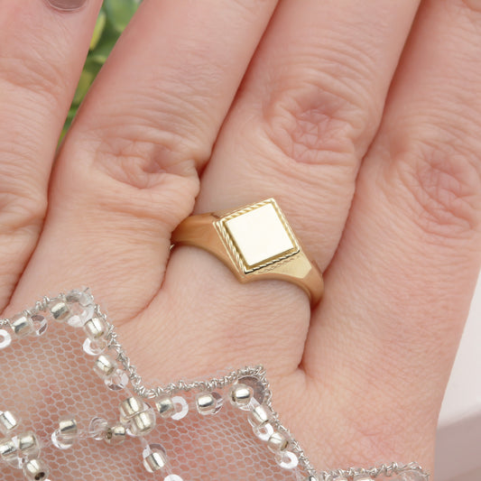 14k Solid Gold Ring - alternate view 2