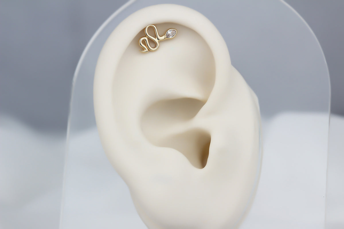 14k Solid Gold Snake Helix Piercing - alternate view 3