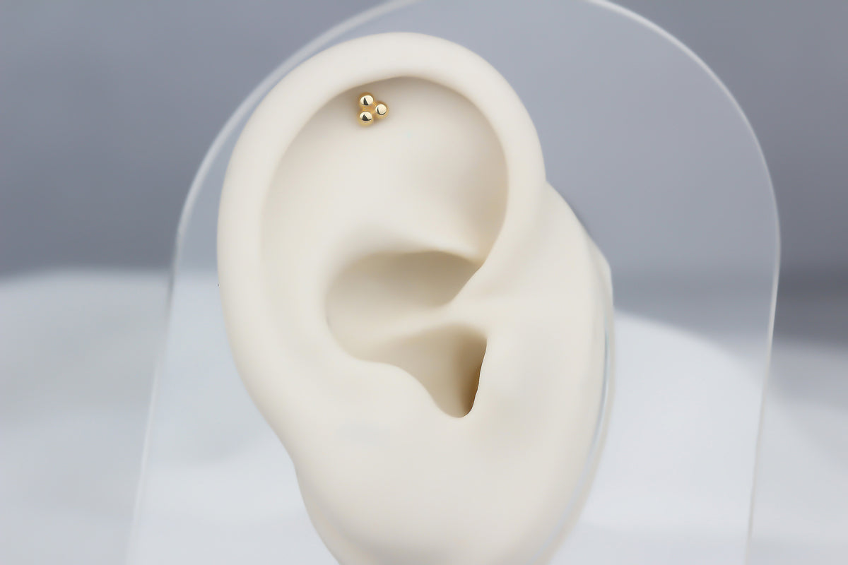 14k Solid Gold Dorica Helix Piercing - alternate view 3