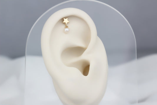 14k Solid Gold Pearl Star Helix Piercing - alternate view 2