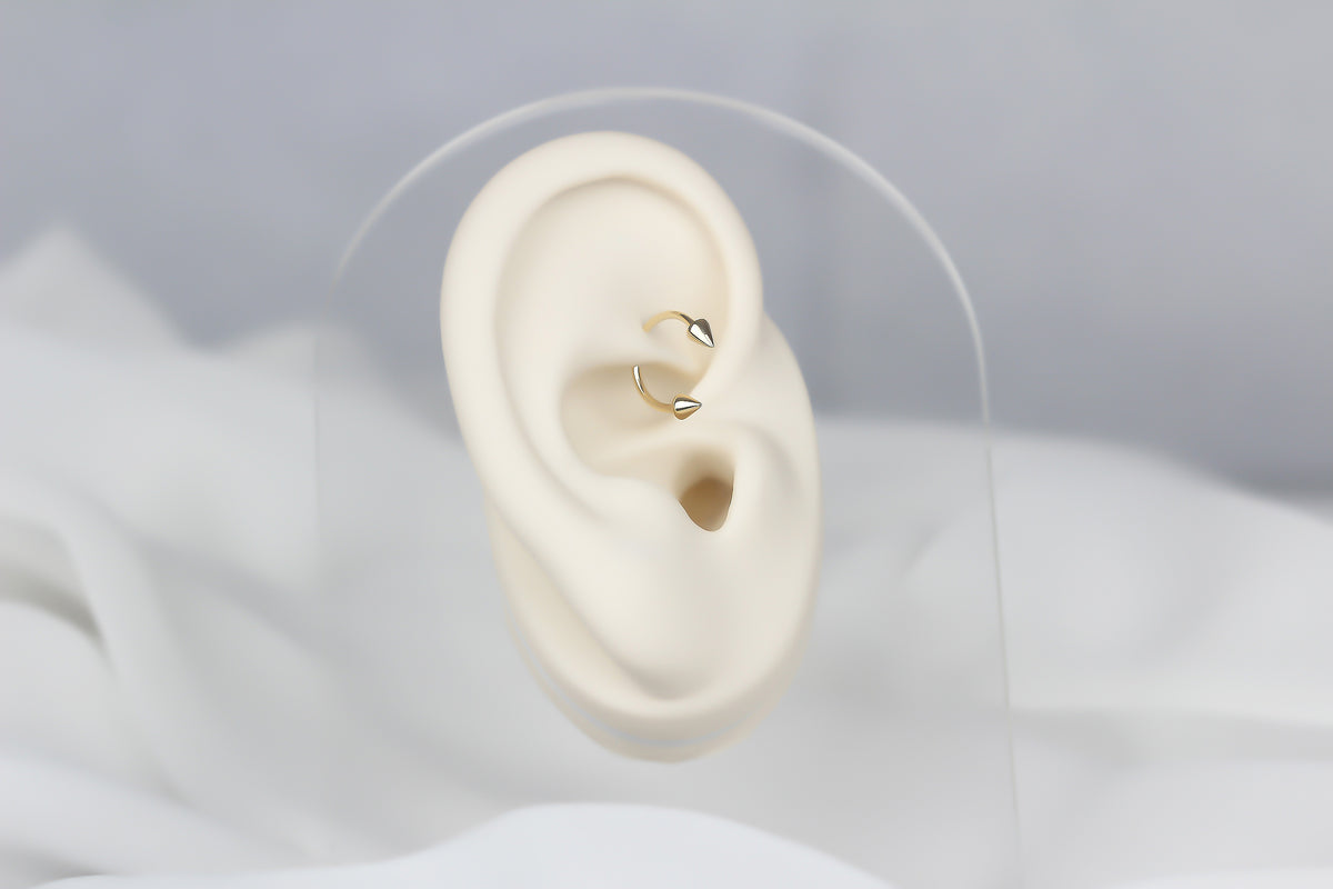 14k Solid Gold Arrow Half Ring Piercing - alternate view 4