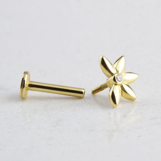 14k Solid Gold Clover Tragus Piercing - alternate view 2
