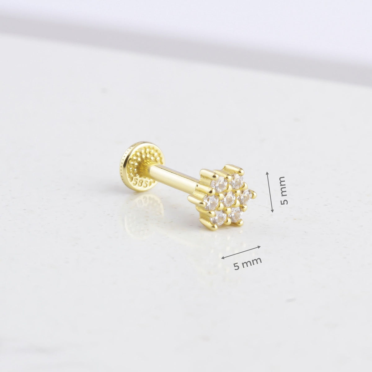 14k Solid Gold Clover Tragus Piercing - alternate view 3