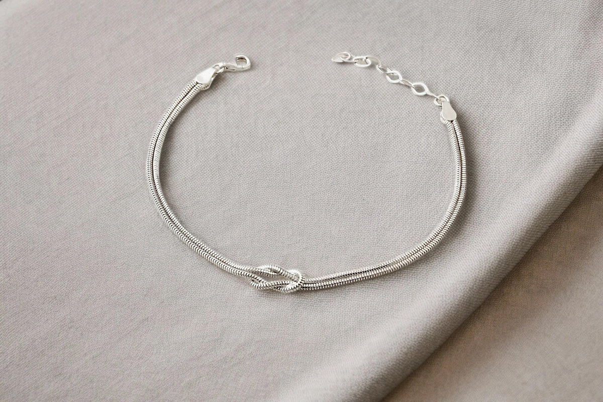 925k Sterling Silver Knot Bracelet - alternate view 3