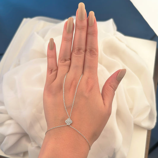 925 Sterling Silver Clover Hand Chain Bracelet