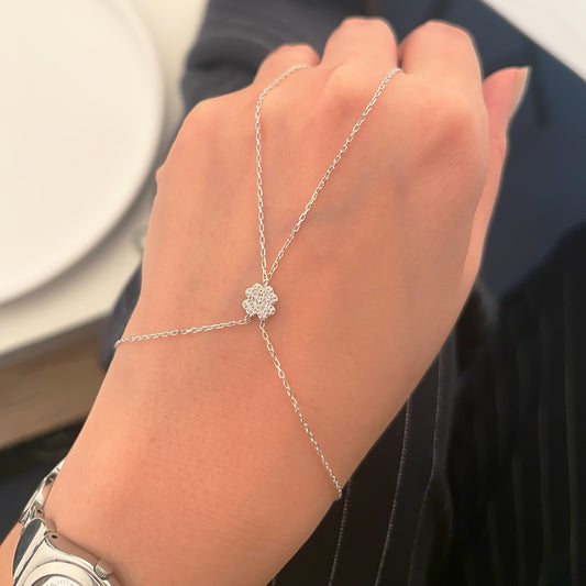 925 Sterling Silver Clover Hand Chain Bracelet