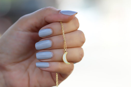 925k Sterling Silver Crescent Necklace