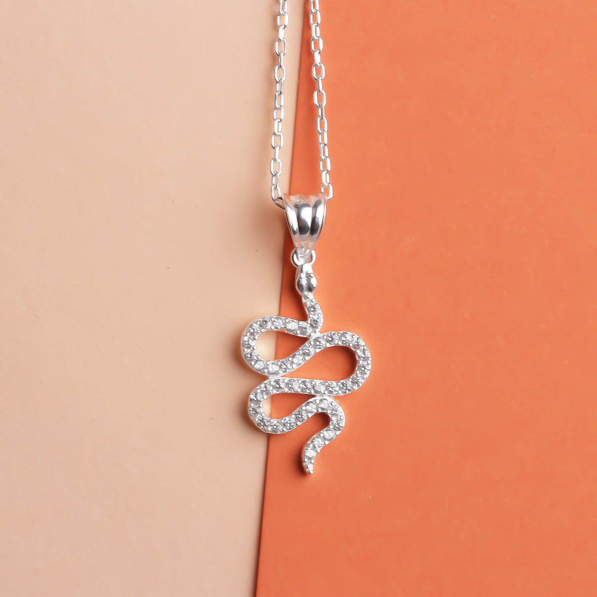 925k Sterling Silver Snake Necklace