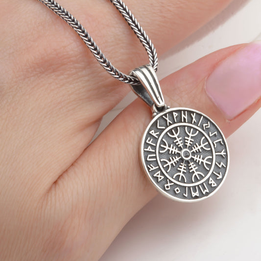 925 Sterling Silver Viking Vegvisir Compass Necklace