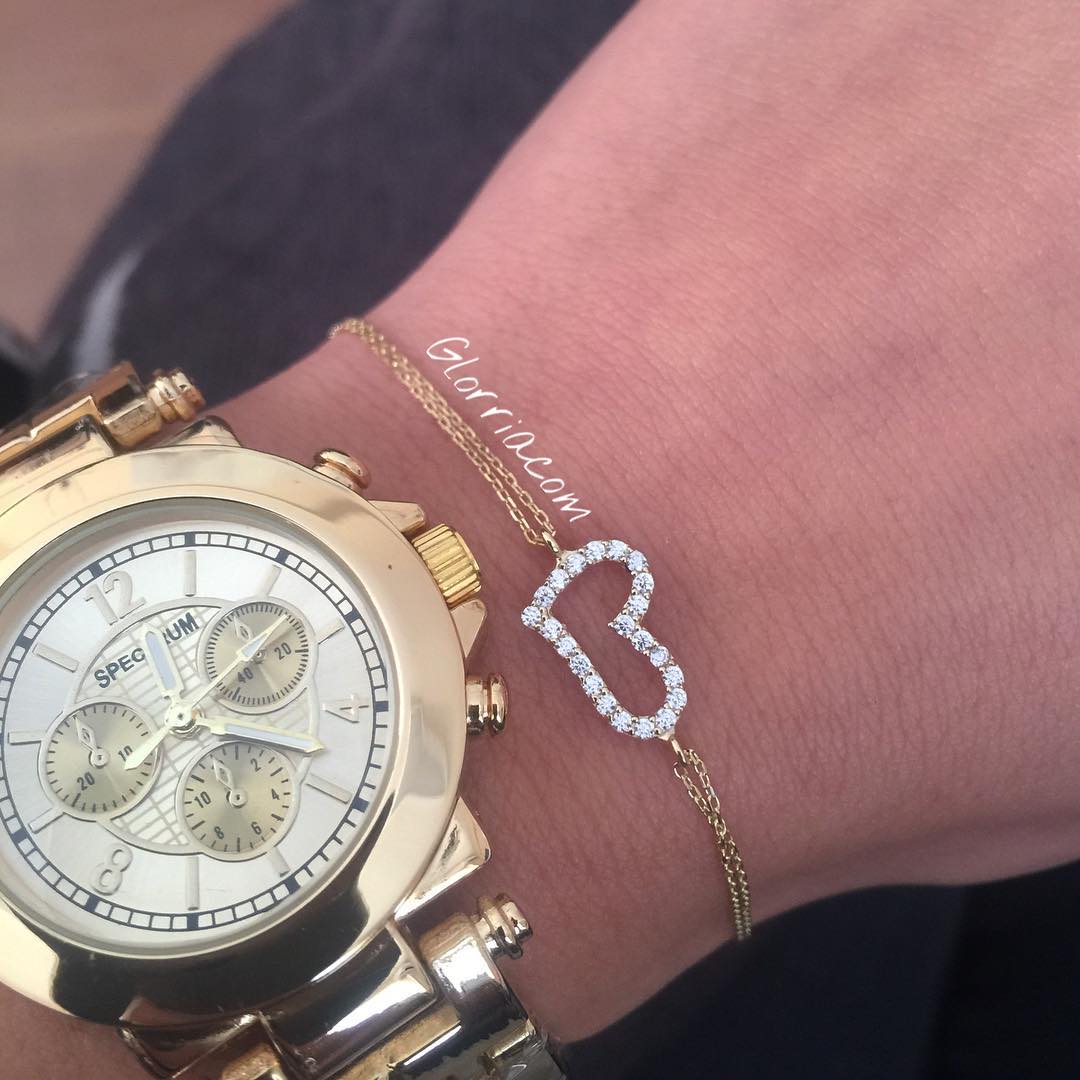 14k Solid Gold Heart Bracelet - alternate view 2