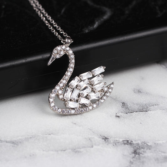 925k Sterling Silver Swan Necklace
