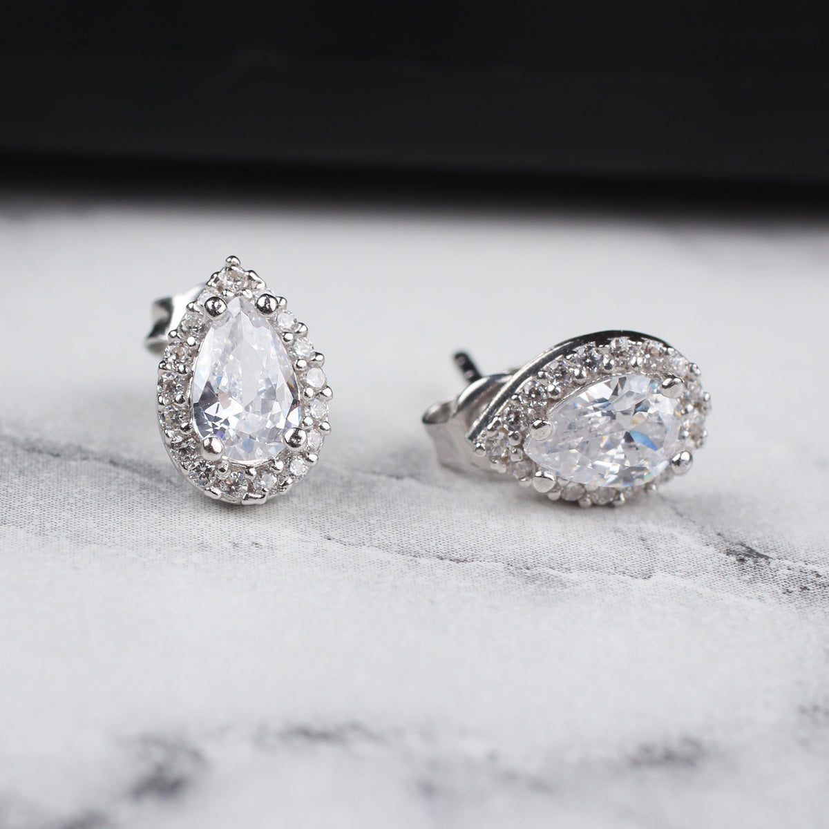 925k Sterling Silver Drop Anthurage Earring