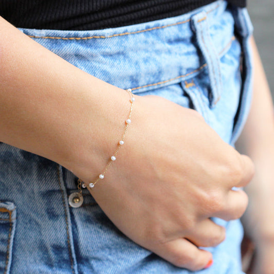 14k Solid Gold Pearl Row Bracelet