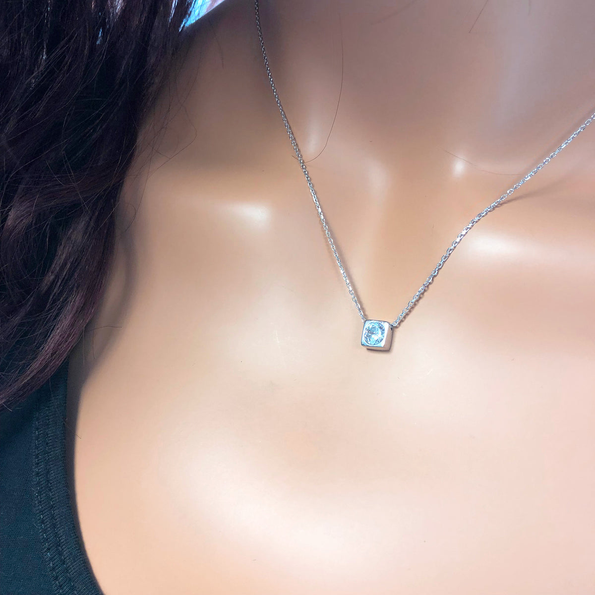 925k Sterling Silver Solitaire Necklace - alternate view 2